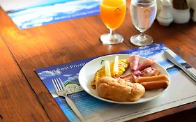 First Bungalow Beach Resort - SHA Plus